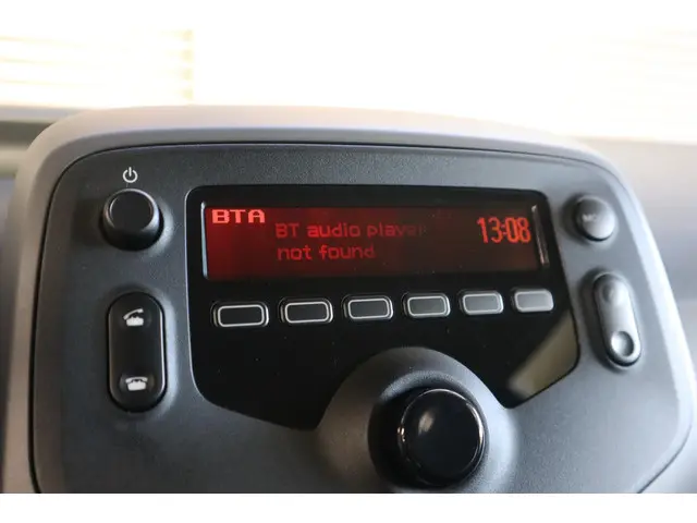 Peugeot 108 1.0 e-VTi Active 2019 Benzine 18