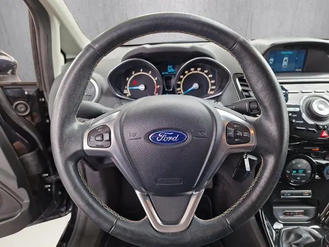 Ford Fiesta 1.0 EcoBoost Titanium X 2015 Benzine 9