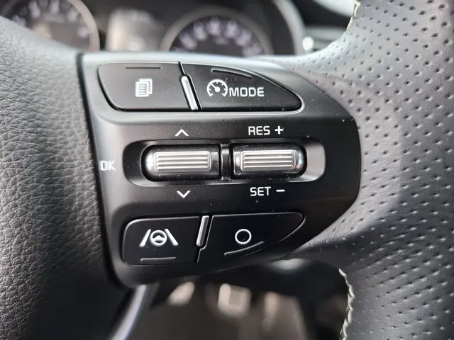 Kia Rio 1.0 T-GDi MHEV GT-Line 2023 Hybride Benzine 10