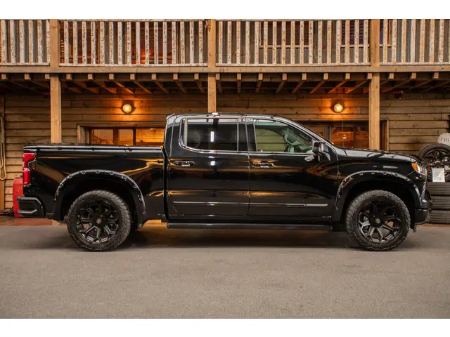 Chevrolet Silverado High Country 6.2 V8 2024 LPG/Gas 5