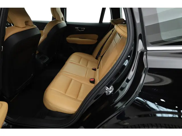 Volvo V60 2.0 T4 Inscription 2020 Benzine 19