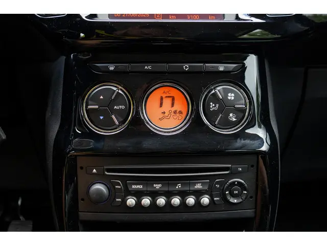 Citroën C3 1.0 PureTech Collection 2015 Benzine 5