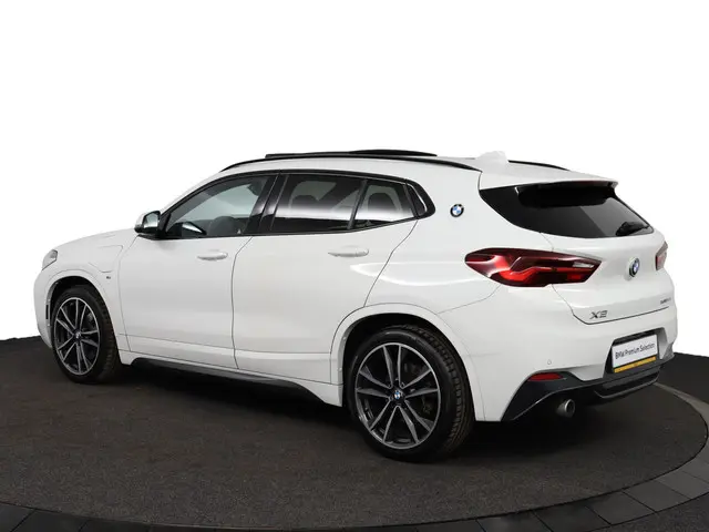 BMW X2 xDrive25e 2021 Hybride Benzine 10