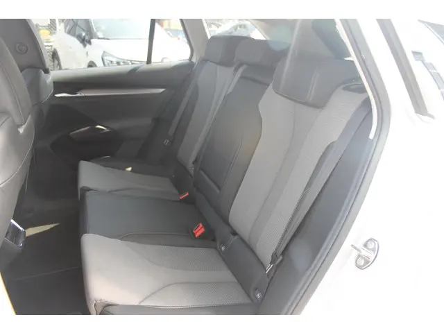 Škoda Enyaq iV 60 2021 Elektrisch 29