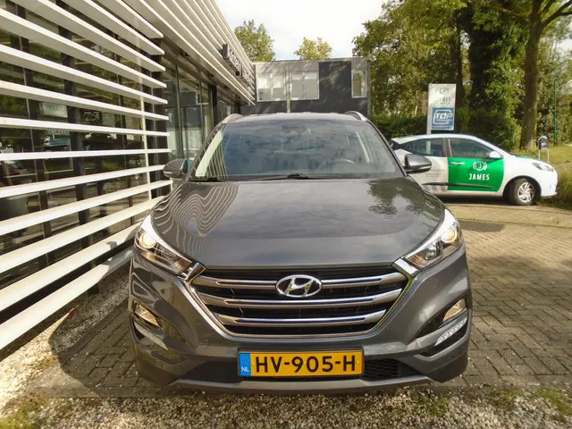Hyundai Tucson 1.6 T-GDi Comfort 2016 Benzine 12