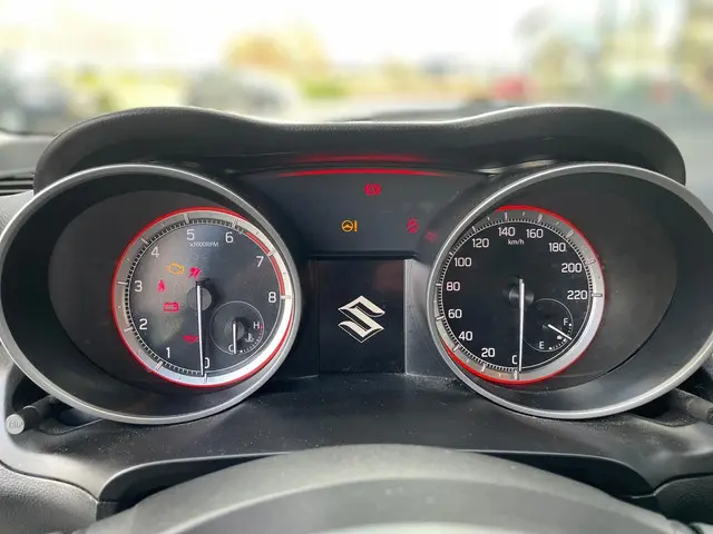 Suzuki Swift 1.2 Select Smart Hybrid 2021 Benzine 12