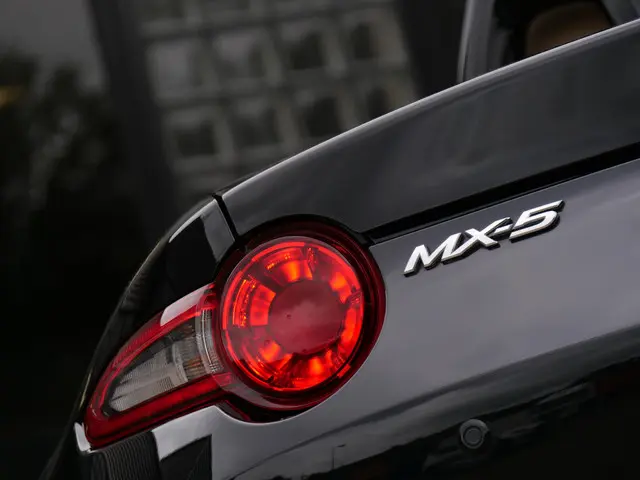 Mazda MX-5 1.5 CHAIRO/ LEER/ BOSE/ 18INCH/ DAB/ 2018 Benzine 34