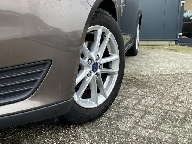 Ford Focus Wagon 1.0 Trend 2016 Benzine 3