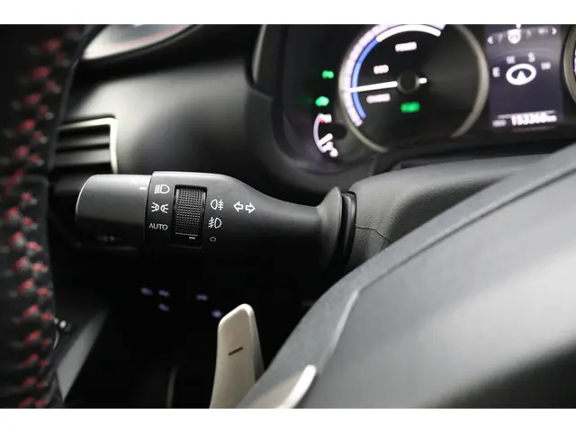 Lexus NX 300h AWD F Sport Line 2014 Hybride Benzine 32