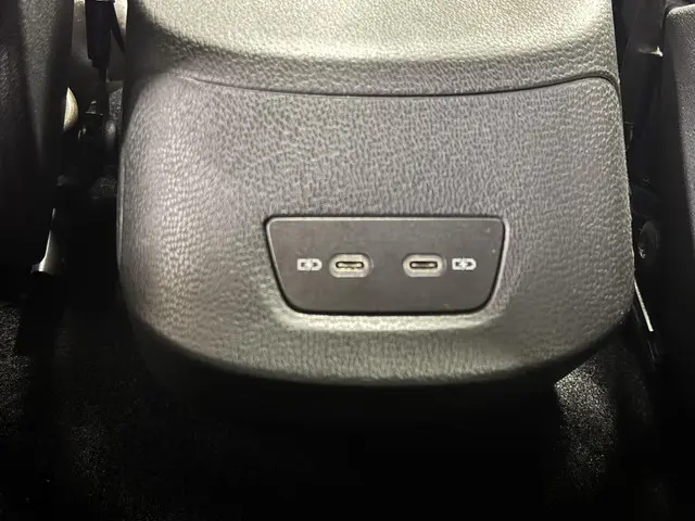 Volkswagen ID.3 First Plus 58 kWh 2020 Elektrisch 38