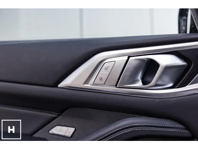 BMW M4 4-serie Coupé xDrive Competition 2021 Benzine 30
