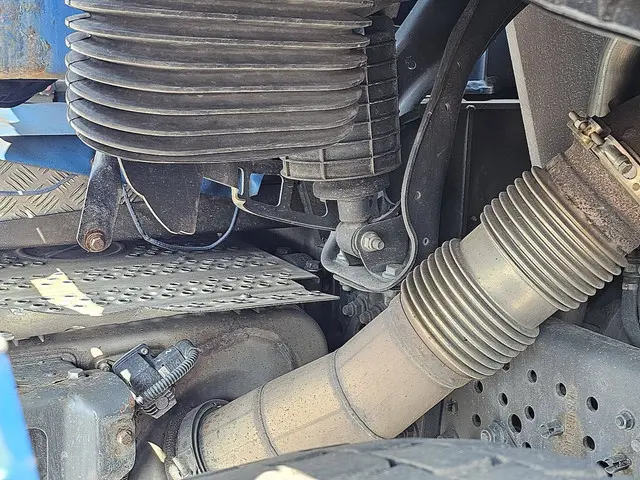 Mercedes-Benz Actros 2548 2016 Diesel 14