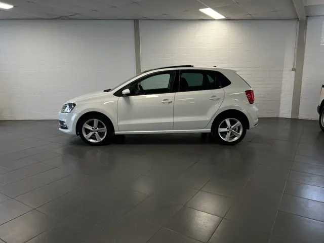 Volkswagen Polo 1.0 2015 Benzine 2