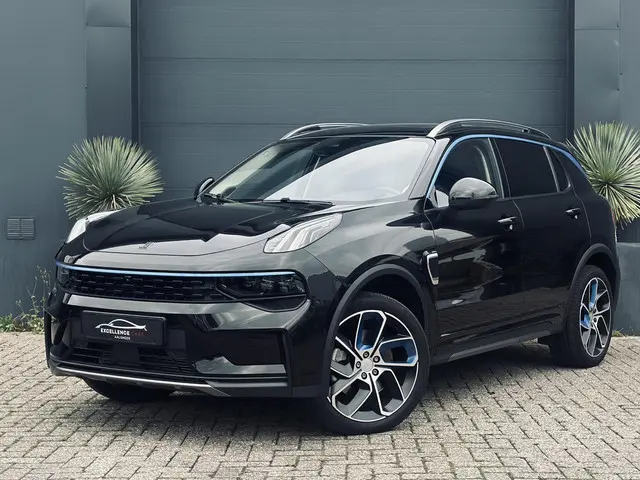 Lynk & Co 01 1.5 Pano/Navi/Camera 2023 Hybride Benzine 2