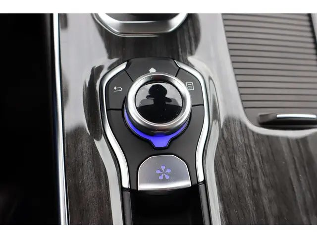 Renault Espace 1.8 TCe Initiale Paris 7p. 2019 Benzine 52