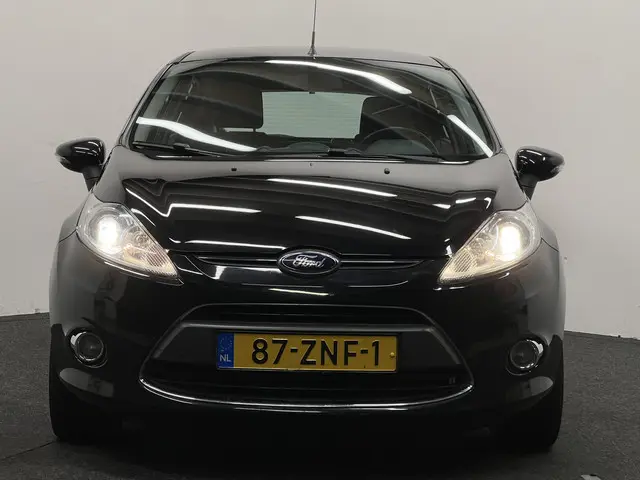 Ford Fiesta 1.25 Titanium 2013 Benzine 29