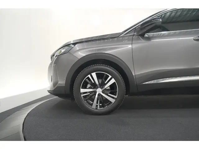 Peugeot 5008 PureTech 130 EAT8 GT 2023 Benzine 16