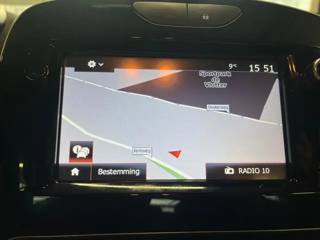 Renault Clio Estate 0.9 TCe Intens 2018 Benzine 16