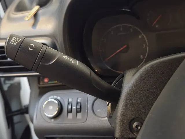 Opel Combo 1.5D L2H1 Edition 2019 Diesel 24