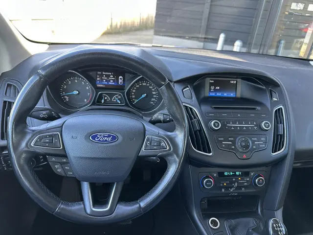 Ford Focus Wagon 1.0 Lease Edition 2017 Benzine 7