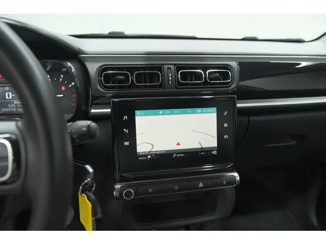 Citroën C3 PureTech 110 S&S Shine 2020 Benzine 54