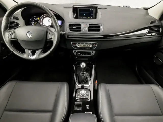 Renault Mégane Coupé 1.2 TCe Bose 2013 Benzine 6