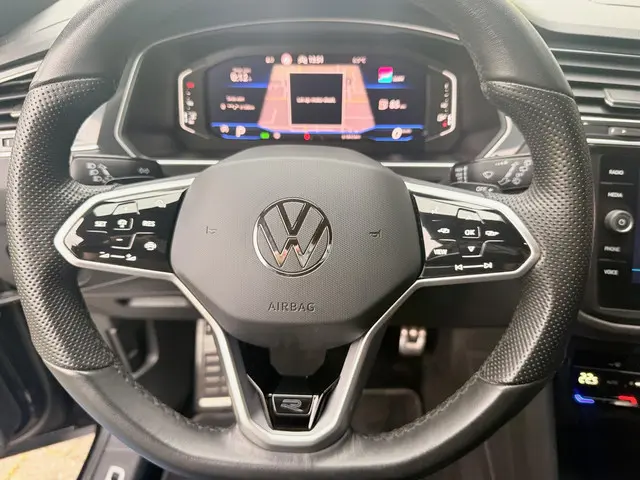 Volkswagen Tiguan 1.5 TSI R-Line Business 2023 Benzine 6