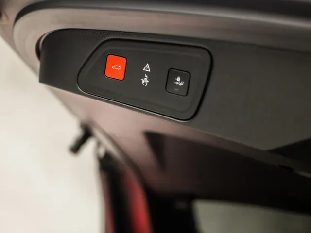 Peugeot 3008 1.2 PureTech GT Line 2018 Benzine 26