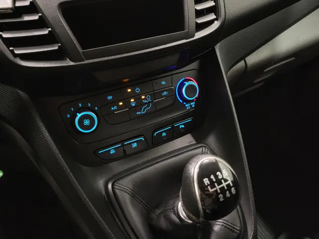 Ford Transit Connect 1.5EcoBlue 100pk Euro 6! 2018 Diesel 11