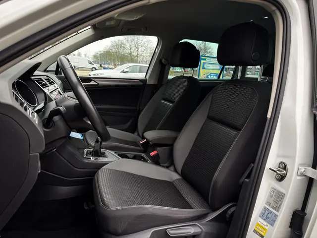 Volkswagen Tiguan 1.5 TSI Life Business 2022 Benzine 19