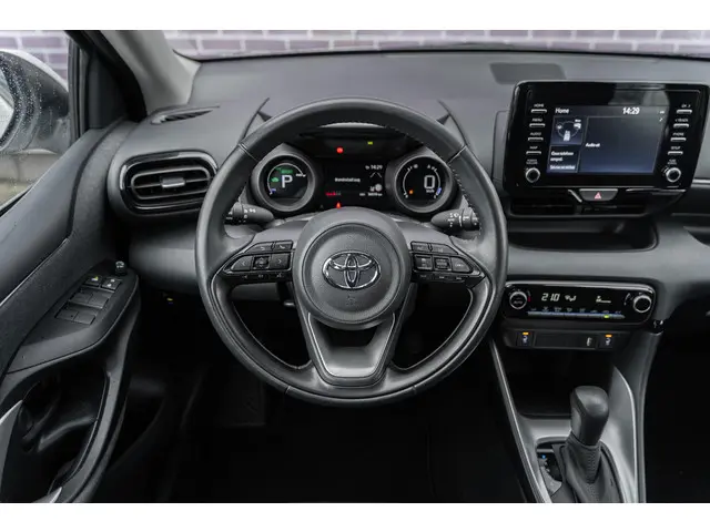 Toyota Yaris 1.5 Hybrid Dynamic 2022 Hybride Benzine 26