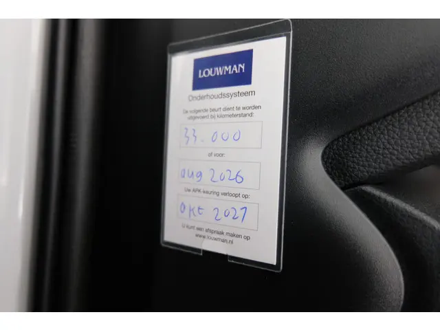 Toyota Yaris 1.5 Hybrid GR Sport 2023 Hybride Benzine 32