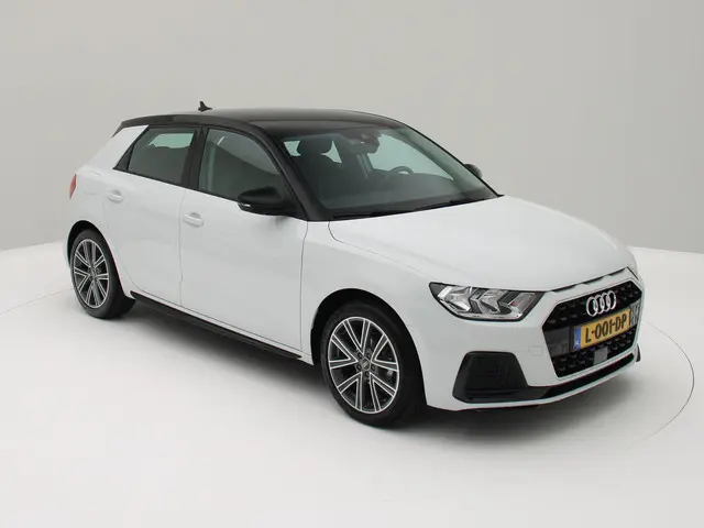 Audi A1 Sportback 25 TFSI epic NIEUW MODEL. 2021 Benzine 8