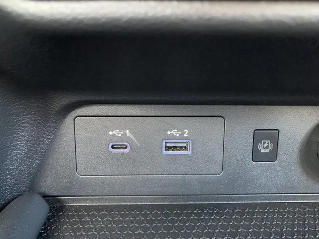 Nissan Juke 1.0 DIG-T Business Design 2025 Benzine 27