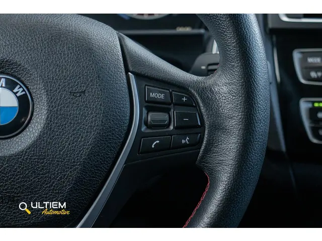 BMW 1 Serie 118i 2016 Benzine 15