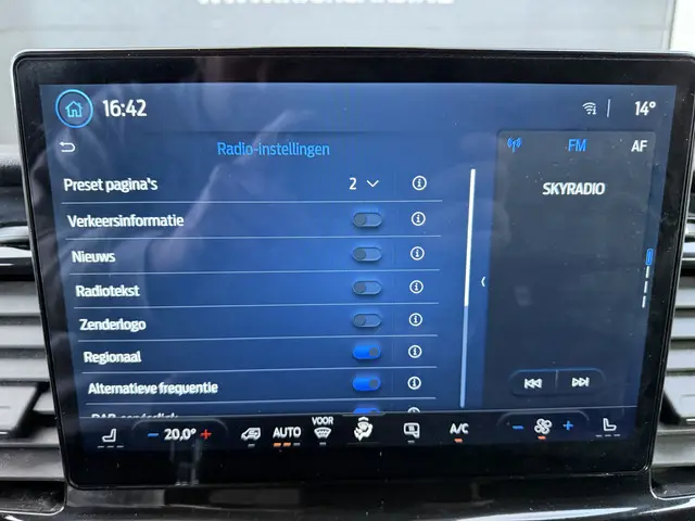 Ford Transit 350 2.0 TDCI 130PK EURO 6 L3H3 2024 Diesel 28