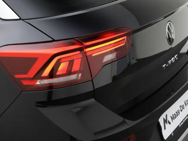Volkswagen T-Roc 1.5TSI/150PK Life DSG 2025 Benzine 35