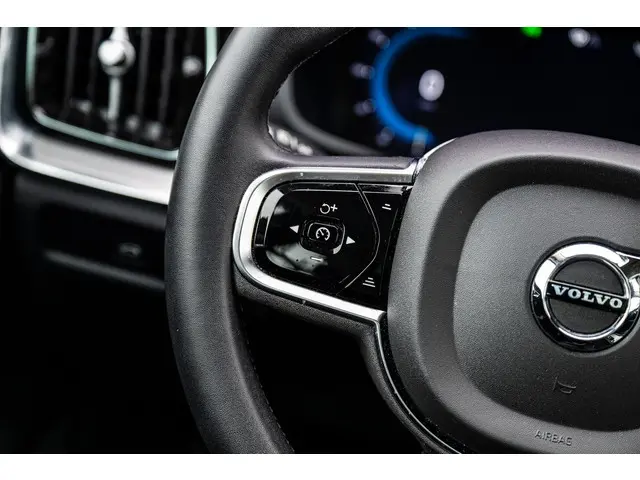 Volvo V60 2.0 B3 Plus Dark 2023 Benzine 26