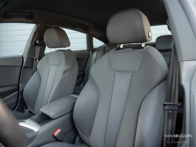 Audi A5 Sportback 40 TFSI Sport 2019 Benzine 35