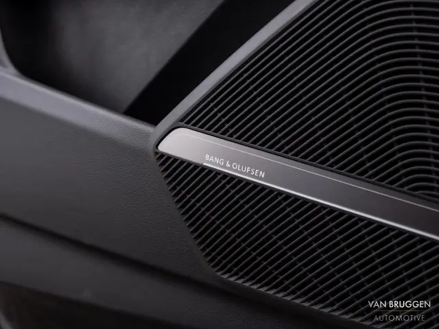 Audi Q5 50 TFSI e S-Line 2022 Hybride Benzine 15