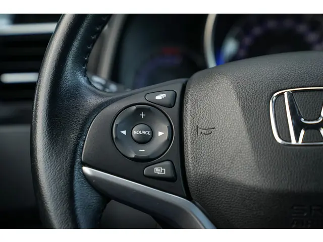 Honda Jazz 1.3i VTEC ELEGANMCE 2020 Benzine 13