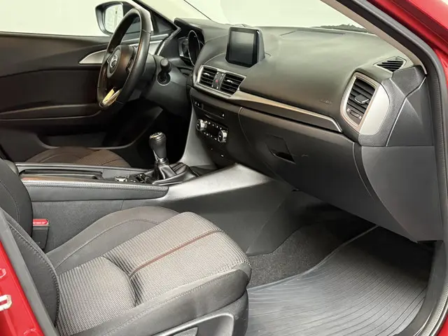 Mazda 3 2.0 SkyActiv-G 165pk SPORTSLINE 2018 Benzine 16