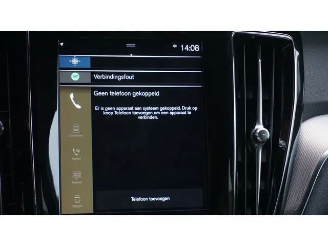 Volvo V60 2.0 T5 250pk R-Design 2019 Benzine 17