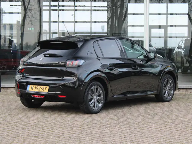 Peugeot e-208 EV Allure Pack 50 kWh 2022 Elektrisch 6