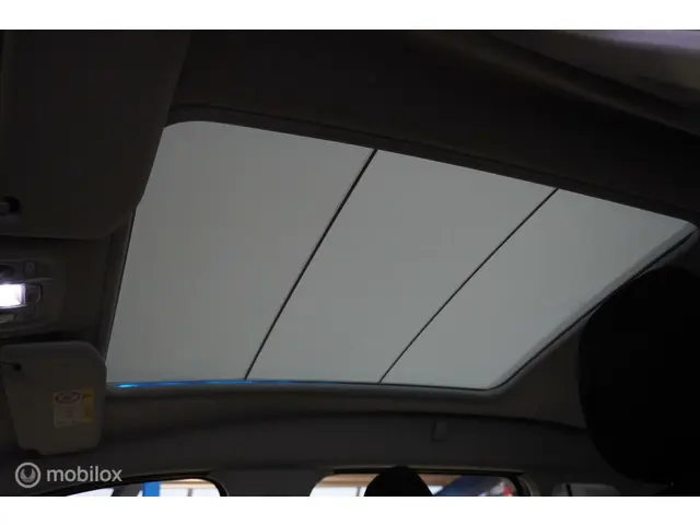 Peugeot 2008 1.2 PureTech Active 2014 Benzine 21