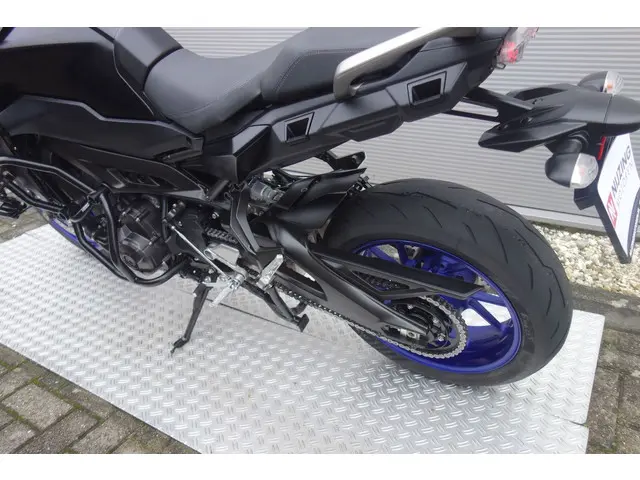 Yamaha TRACER 900 ABS 2018 Benzine 16