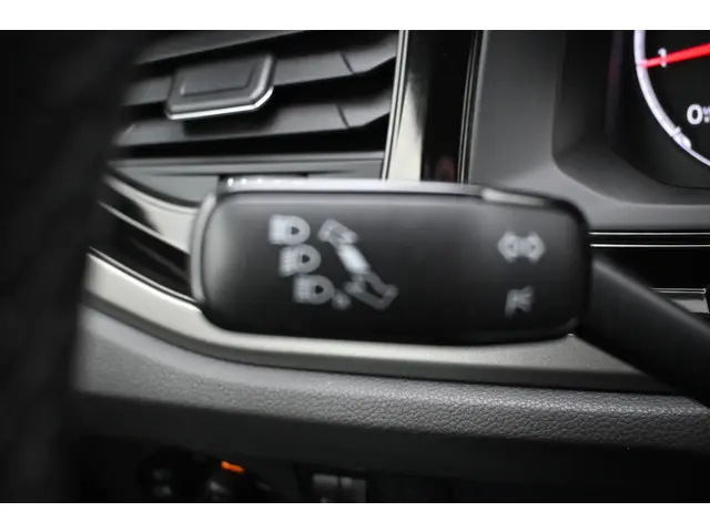 Volkswagen Polo 1.0 TSI Comfortline 2020 Benzine 38