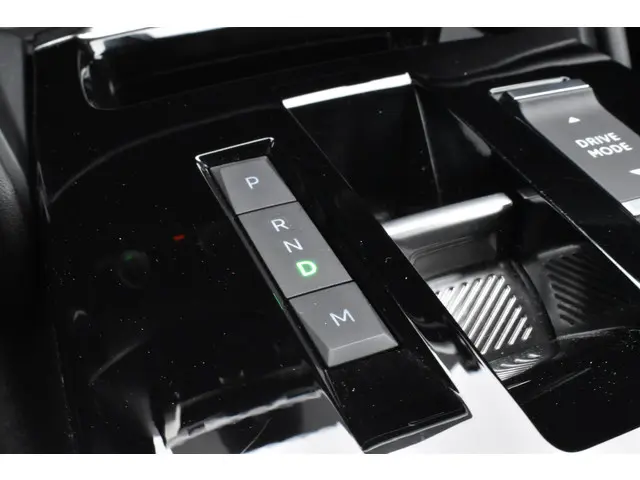 Citroën C4 Puretech 130 EAT8 Shine 2021 Benzine 17