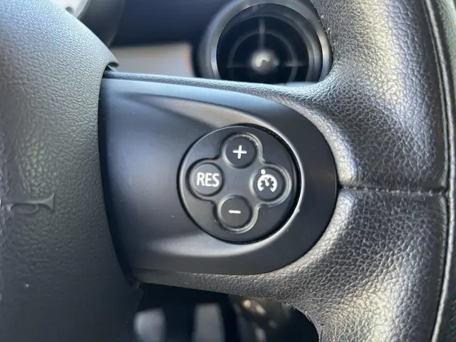 MINI One 1.6 Chili 2014 Benzine 32