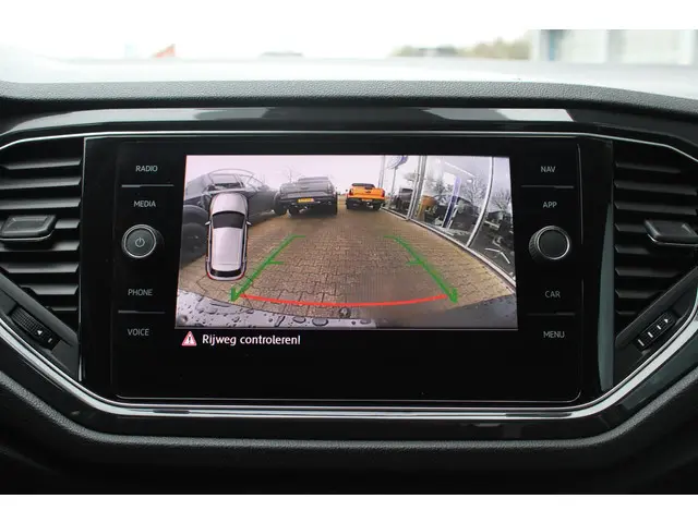 Volkswagen T-Roc 1.5 TSI Sport 2020 Benzine 33